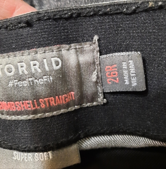 Torrid Womens " Feel The Fit" Bombshell Straight Black 26R - Picture 8 of 14